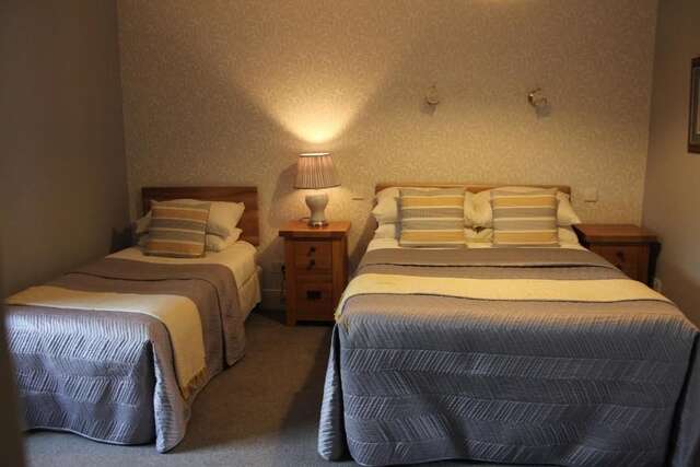 Отели типа «постель и завтрак» Grey Gables Farmhouse B&B Inishannon-49